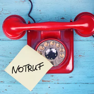 Symbolbild für aktuelle Notrufnummern zum Thema Opferschutz.